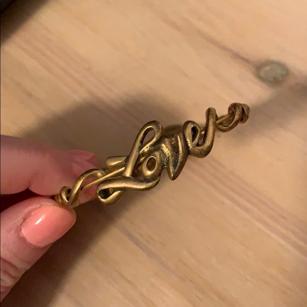 Bracelet